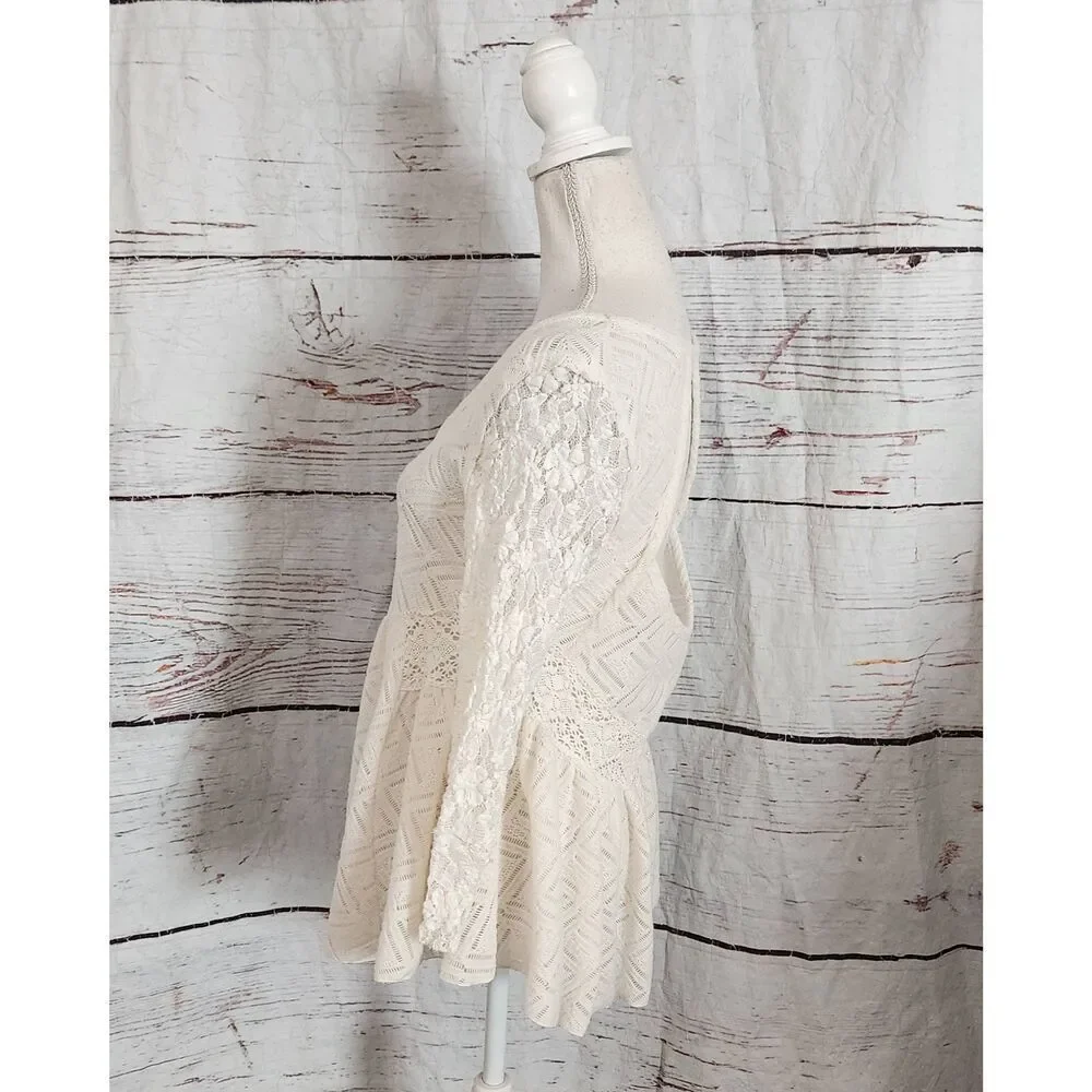 Free People Cream Lace‎ Peplum Open Back Top Size Medium